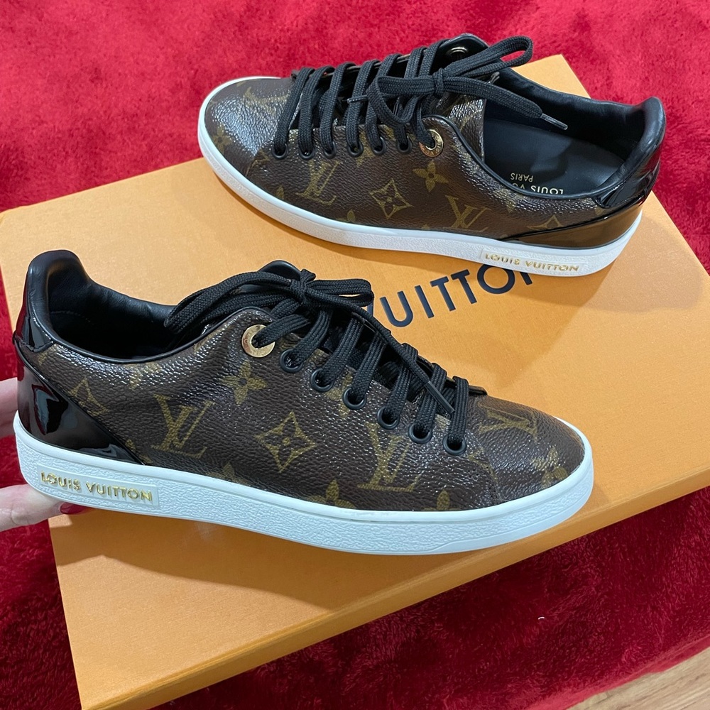 !!SOLD!!  Louis Vuitton sneakers